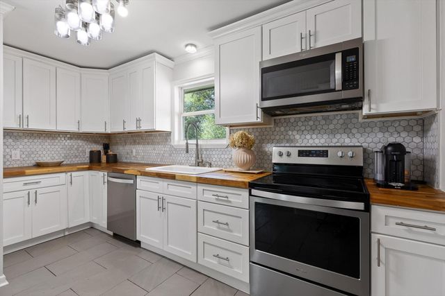 109 Rolling Ridge Drive, Chattanooga, TN 37421