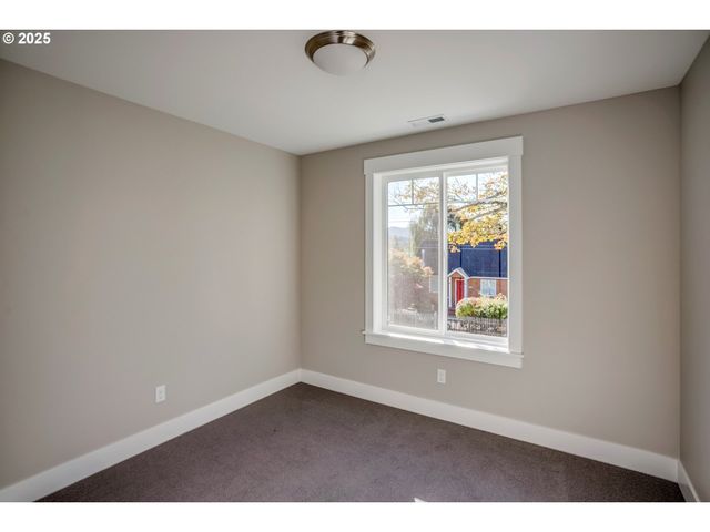 790 17th Ave, Seaside, OR 97138