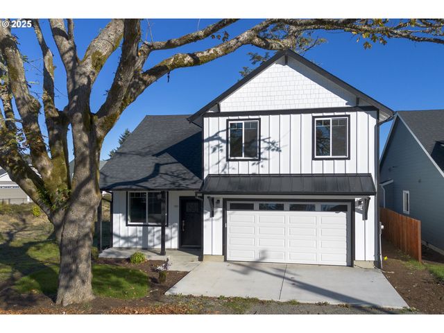 790 17th Ave, Seaside, OR 97138