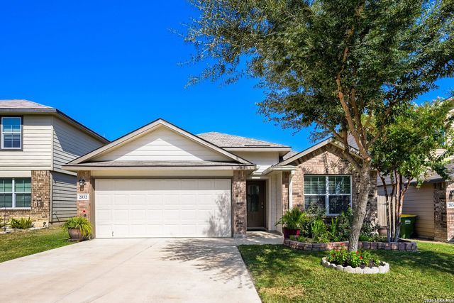 2832 Tengyc Bow, San Antonio, TX 78245