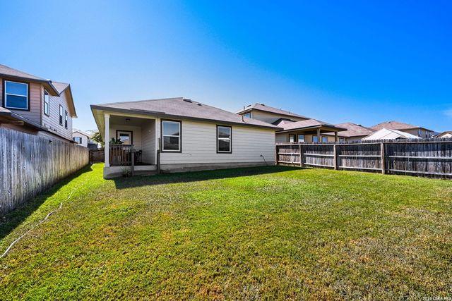 2832 Tengyc Bow, San Antonio, TX 78245