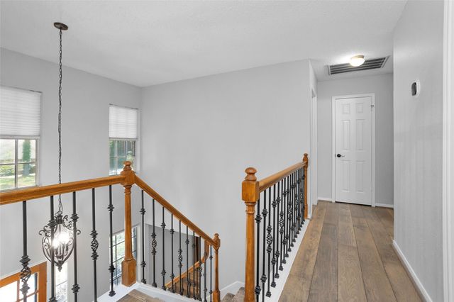 106 N Rushwing Circle, The Woodlands, TX 77381