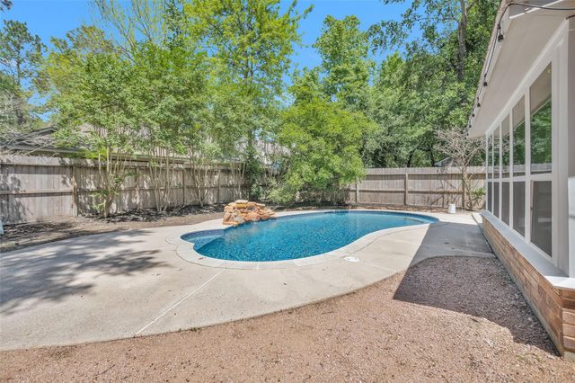 106 N Rushwing Circle, The Woodlands, TX 77381