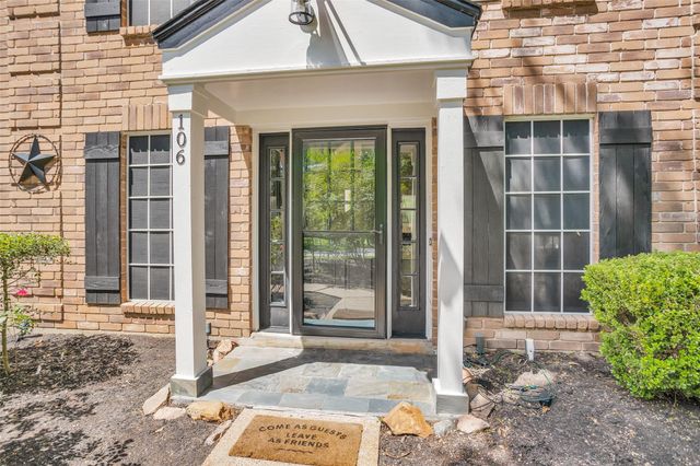 106 N Rushwing Circle, The Woodlands, TX 77381
