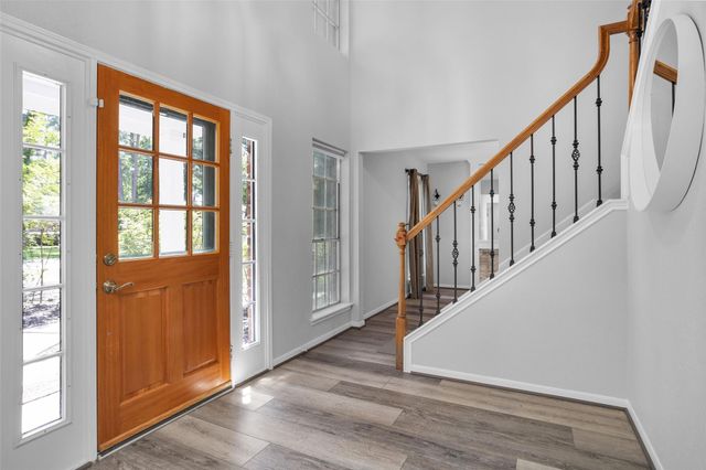 106 N Rushwing Circle, The Woodlands, TX 77381