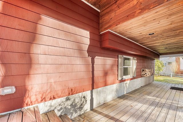 212 Mill St, Mansfield, MA 02048