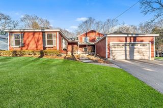 212 Mill St, Mansfield, MA 02048