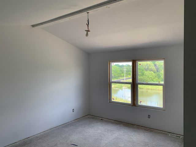 7900 Woodhurst Drive NE, Rockford, MI 49341