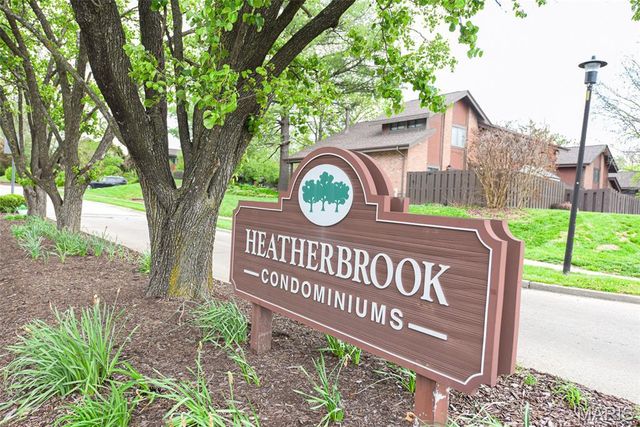 4357 Tavistock Circle, Oakville, MO 63129