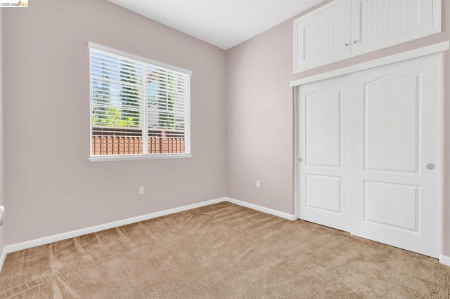 6432 Laurel Creek Pl, Livermore, CA 94551