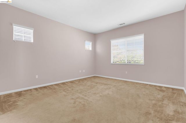 6432 Laurel Creek Pl, Livermore, CA 94551