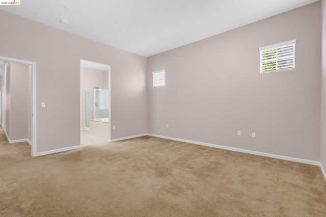 6432 Laurel Creek Pl, Livermore, CA 94551