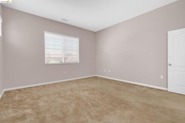 6432 Laurel Creek Pl, Livermore, CA 94551
