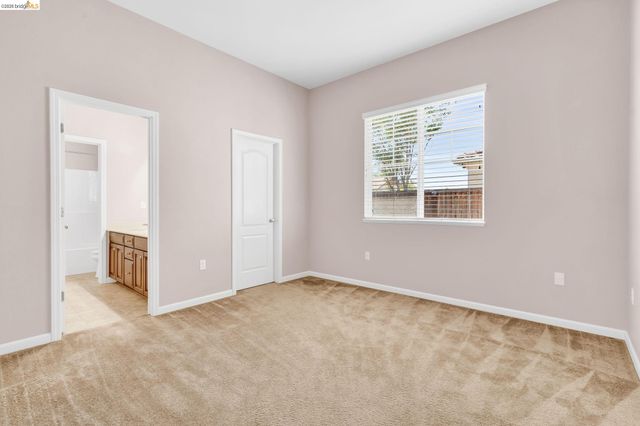 6432 Laurel Creek Pl, Livermore, CA 94551