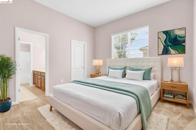 6432 Laurel Creek Pl, Livermore, CA 94551