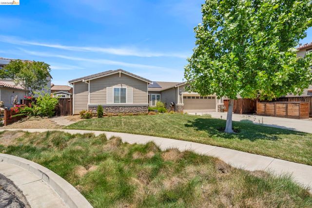 6432 Laurel Creek Pl, Livermore, CA 94551