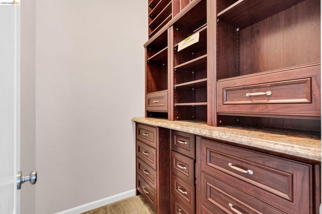 6432 Laurel Creek Pl, Livermore, CA 94551