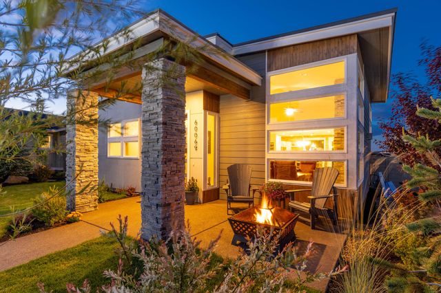 60069 SE Ruby Peak Loop, Bend, OR 97702