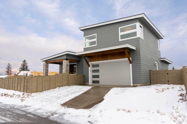 60069 SE Ruby Peak Loop, Bend, OR 97702