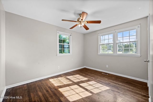 708 Barn Street, Jacksonville, NC 28540