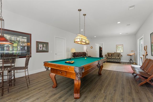 2214 Hunters Pond, Kalamazoo, MI 49048