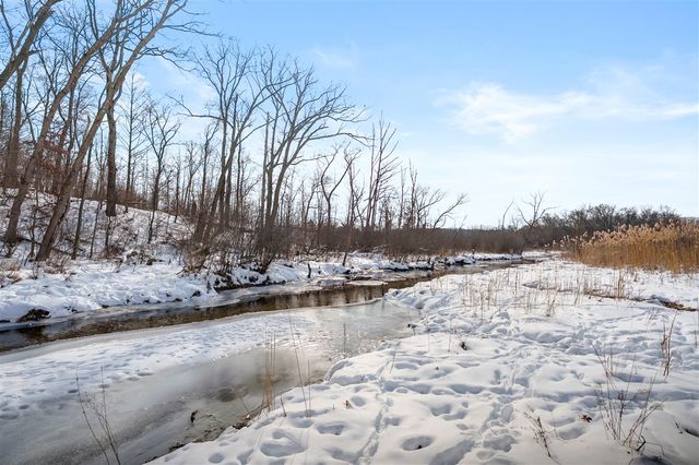 2214 Hunters Pond, Kalamazoo, MI 49048