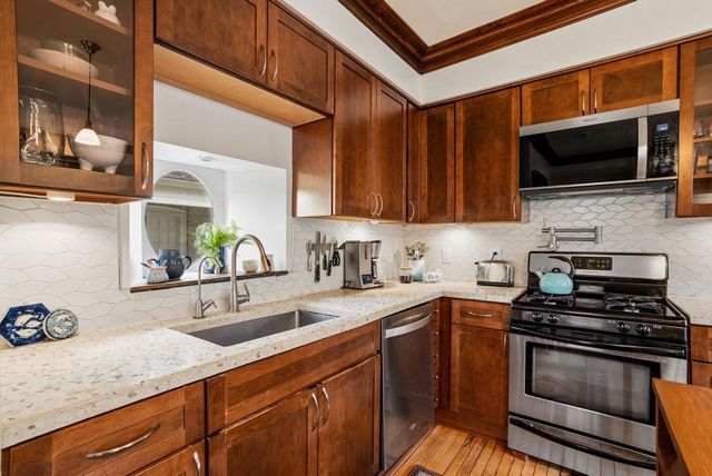 1750 Palmer STREET, Milwaukee, WI 53212