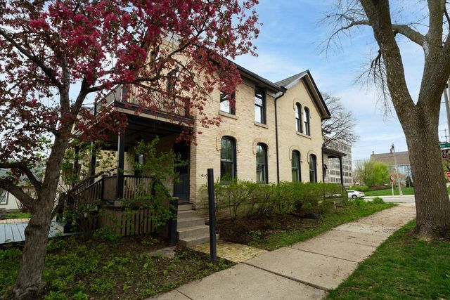 1750 Palmer STREET, Milwaukee, WI 53212