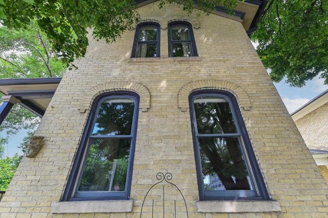1750 Palmer STREET, Milwaukee, WI 53212