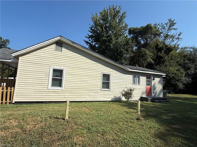 314 N 4th ST, Suffolk, VA 23434