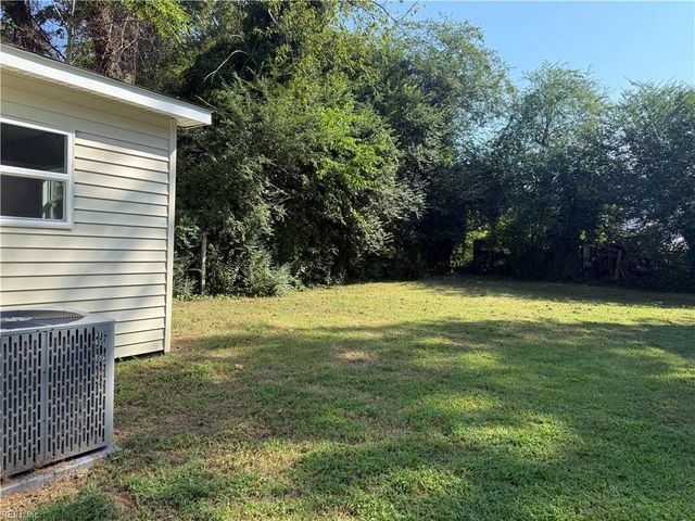 314 N 4th ST, Suffolk, VA 23434