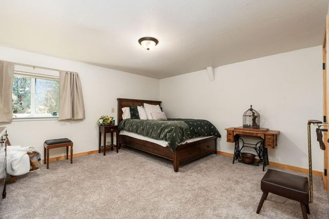 38303 Woodland Road, Shaver Lake, CA 93664