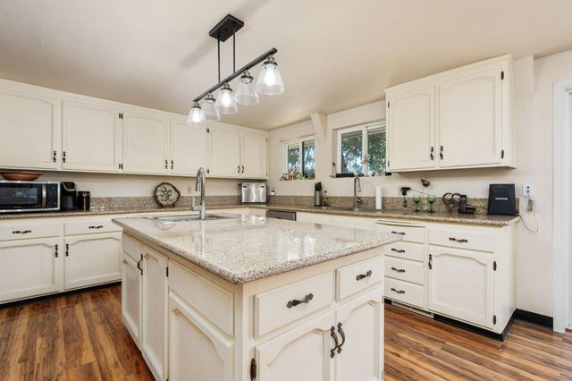 38303 Woodland Road, Shaver Lake, CA 93664