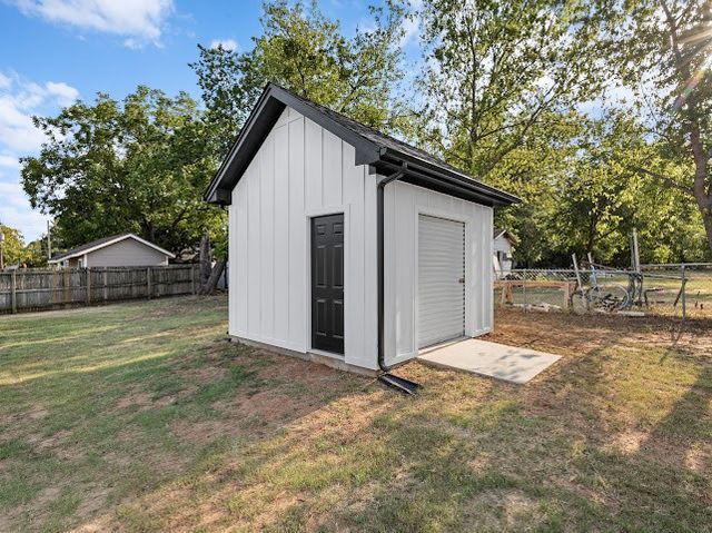 1119 20th Street, Bridgeport, TX 76426