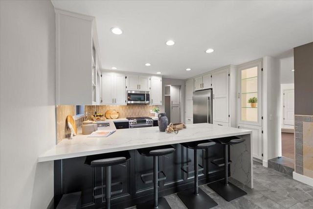 3315 Caxton Court, San Mateo, CA 94403