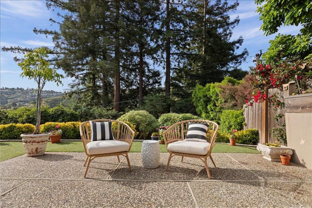 Image 32 of property listing at 3315 Caxton Court, San Mateo, CA 94403