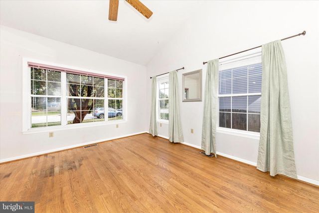 105 RIDGE AVE, Taneytown, MD 21787