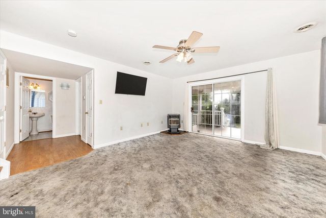 105 RIDGE AVE, Taneytown, MD 21787