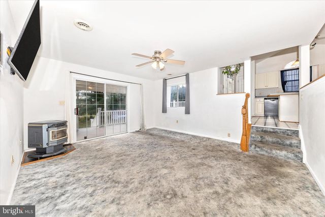 105 RIDGE AVE, Taneytown, MD 21787