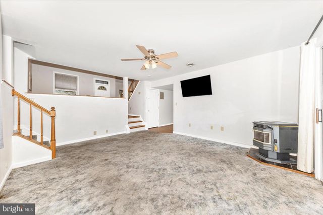 105 RIDGE AVE, Taneytown, MD 21787