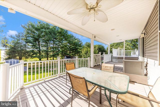 105 RIDGE AVE, Taneytown, MD 21787