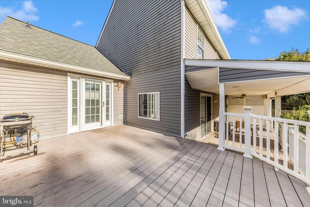 105 RIDGE AVE, Taneytown, MD 21787