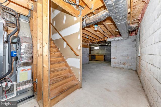 105 RIDGE AVE, Taneytown, MD 21787