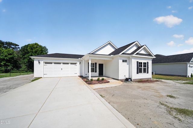 107 Sagewood Drive, Dudley, NC 28333
