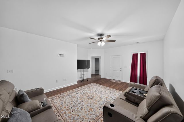 107 Sagewood Drive, Dudley, NC 28333