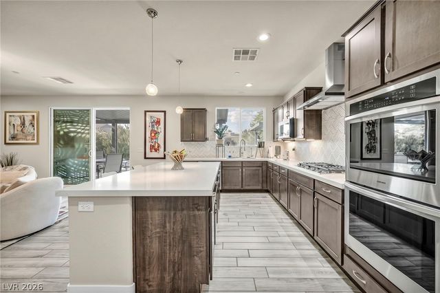 9520 Grand Pass Court, Las Vegas, NV 89129