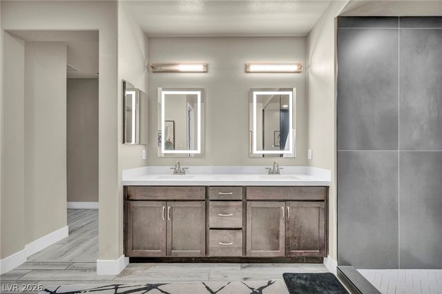 9520 Grand Pass Court, Las Vegas, NV 89129
