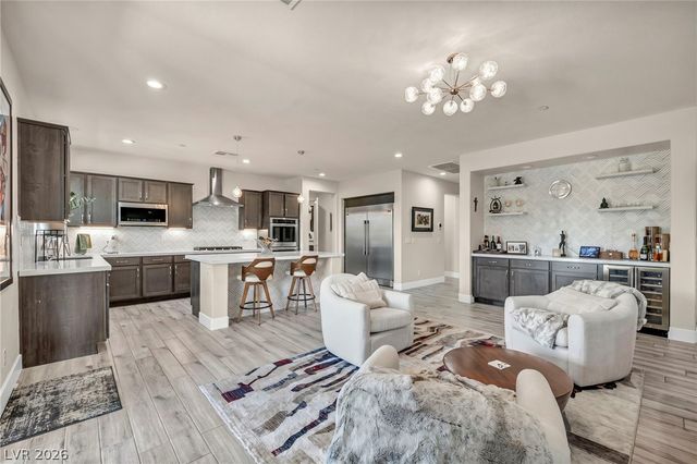 9520 Grand Pass Court, Las Vegas, NV 89129