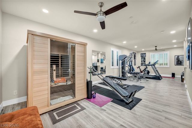 9520 Grand Pass Court, Las Vegas, NV 89129