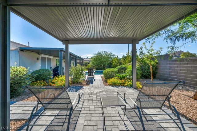 9520 Grand Pass Court, Las Vegas, NV 89129